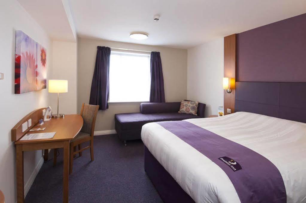 Premier Inn Рамсгейт Екстериор снимка