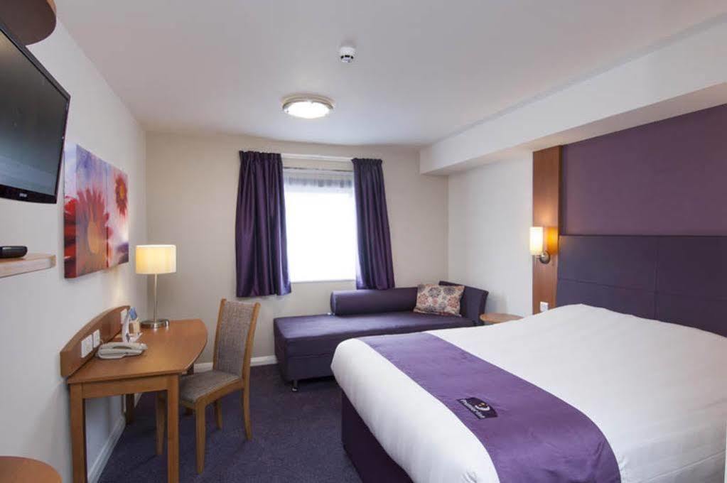 Premier Inn Рамсгейт Екстериор снимка