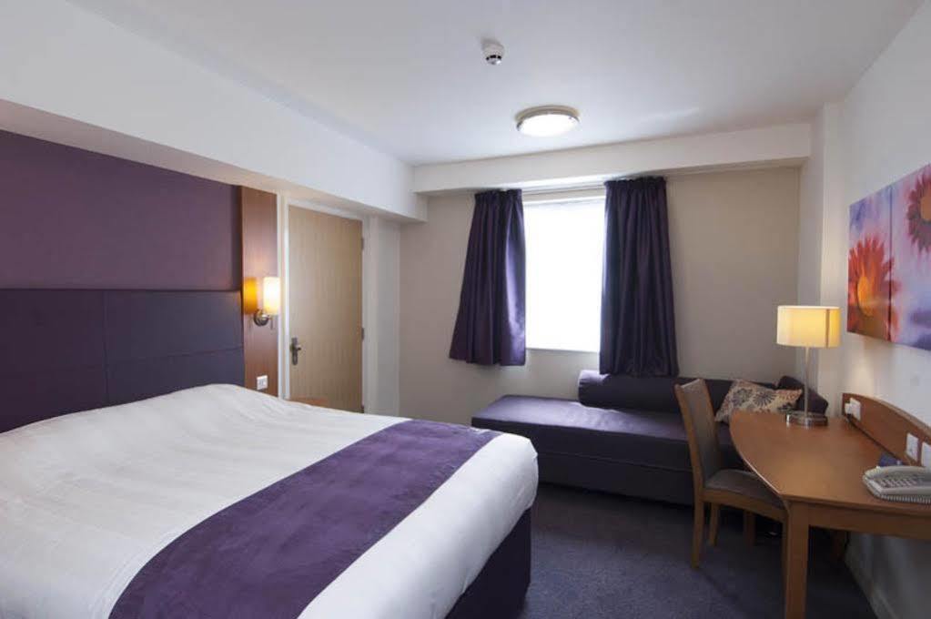 Premier Inn Рамсгейт Екстериор снимка