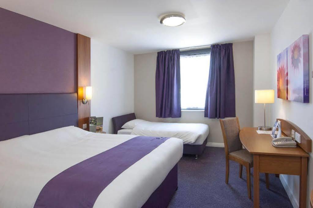 Premier Inn Рамсгейт Екстериор снимка